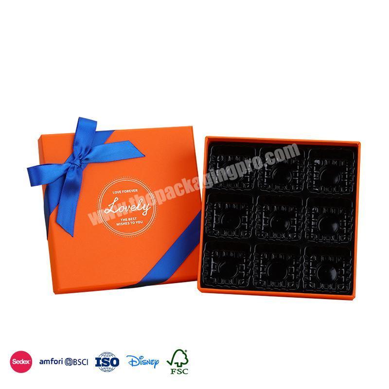 China Best Price Square biodegradable material with small plastic compartment wedding chocolate gift box