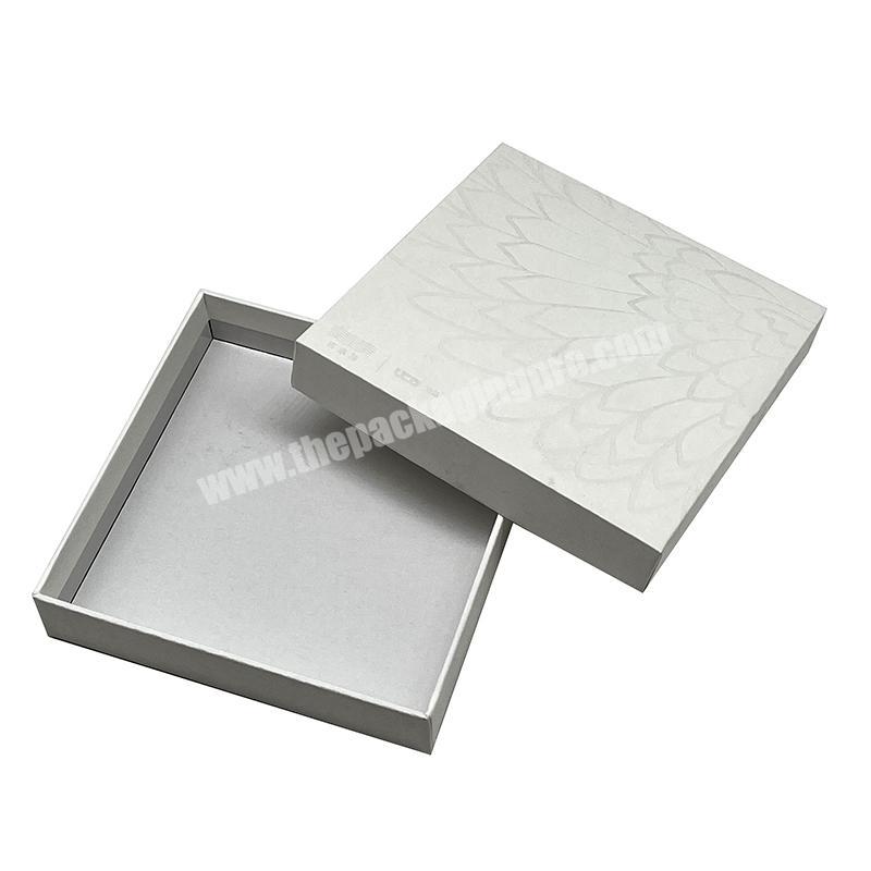 China Factory Customized Logo Debossed Top And Lid Gift Box For 100ml Bottle