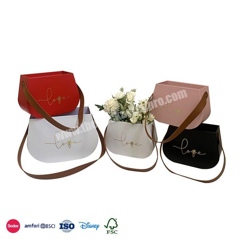 China Good Price Luxurious shoulder bag design with long shoulder straps box for flowers with custom logo