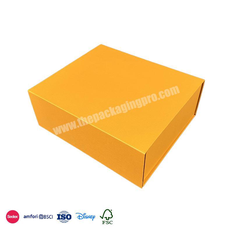 Competitive Price Yellow foldable waterproof anti-corrosion sweet box folding packing machine candy box