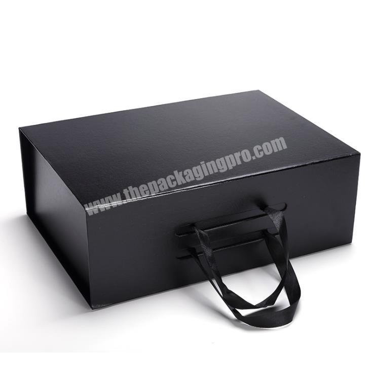 Custom Black Handle Folding Gift Wig Box
