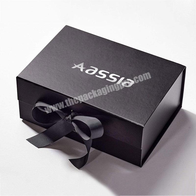 Custom CMYK Folded Luxury Design Shoe Clothes Matte Black Magnetic Folding Carton Packaging Boxes