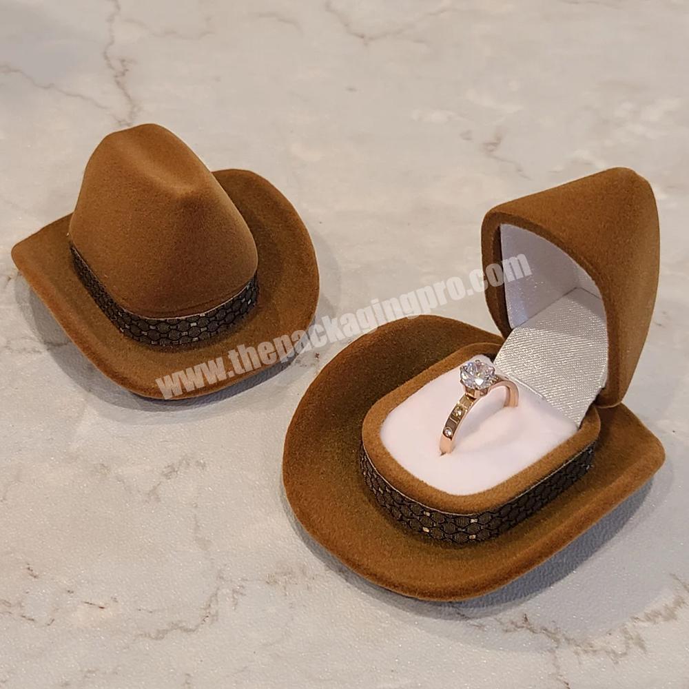 Custom Creative Design Cowboy Hat Top Hat Ring Gift Box Velvet Jewelry Ring Packaging Gift Proposal Box Mini Ring Earring Box