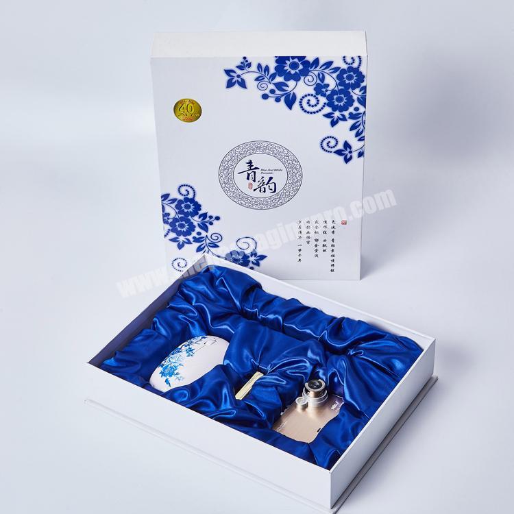 Custom Design Printing Logo Luxury Paper Rigid Empty Packaging Gift Box with Satin Foam insert