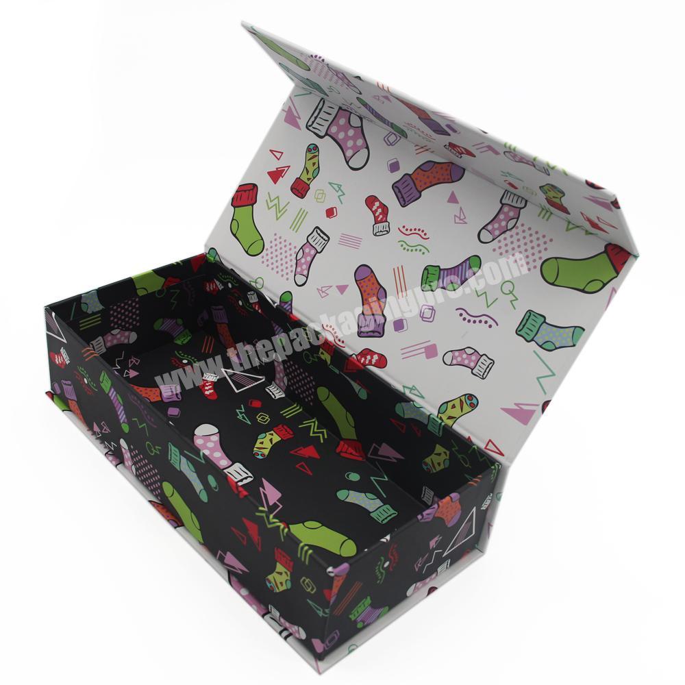 Custom Luxury Magnetic Christmas Gift Socks Boxes Package New Design Socks Packaging Box