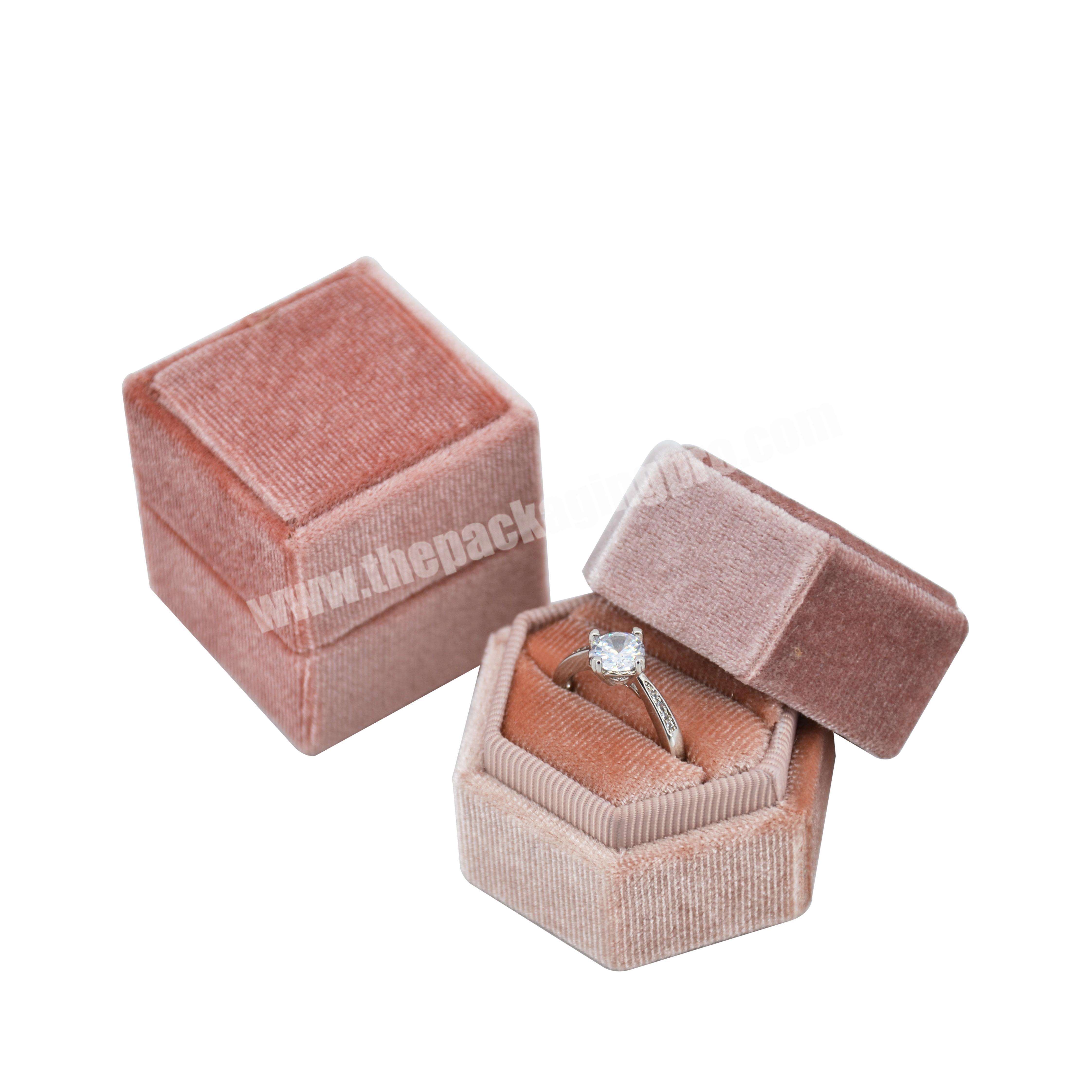 Custom design logo wedding jewelry boxes velvet ring box octagon shape suede double ring box