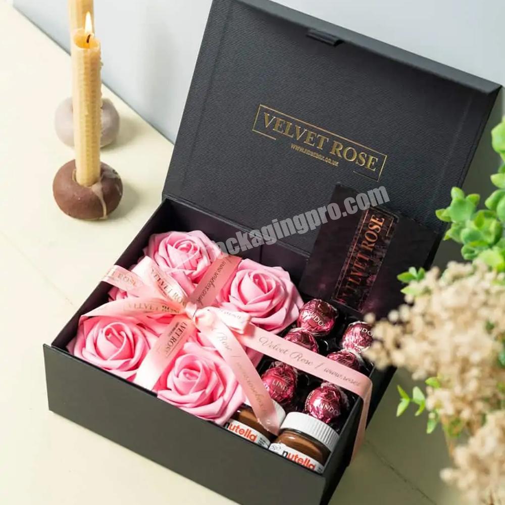 Custom design magnetic folding square flower bouquet box rose gift packaging mom box flowers packaging luxury mama flower box