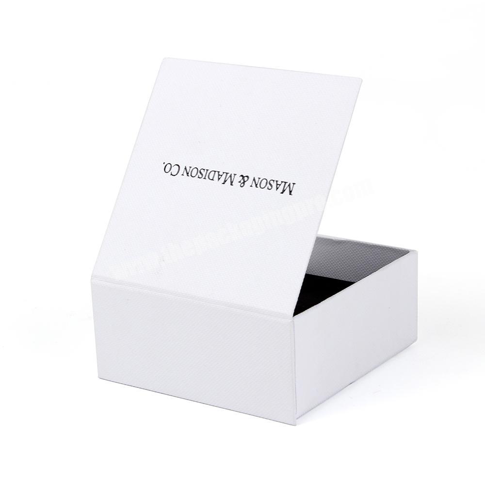 Custom embossed logo jewelry paper packaging box white textured magnet necklace boxes