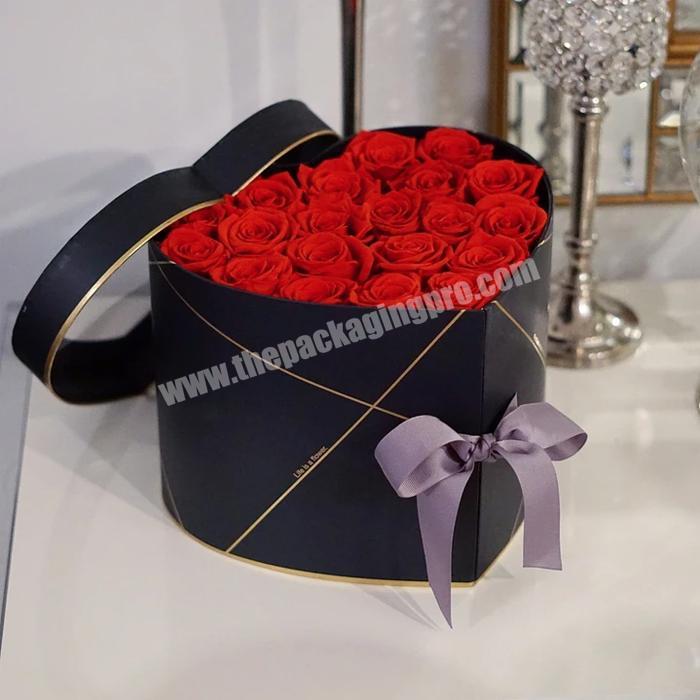 Custom logo luxury valentine day cardboard big bouquet flower hat box cajas para flores rose flower gift paper heart flower box