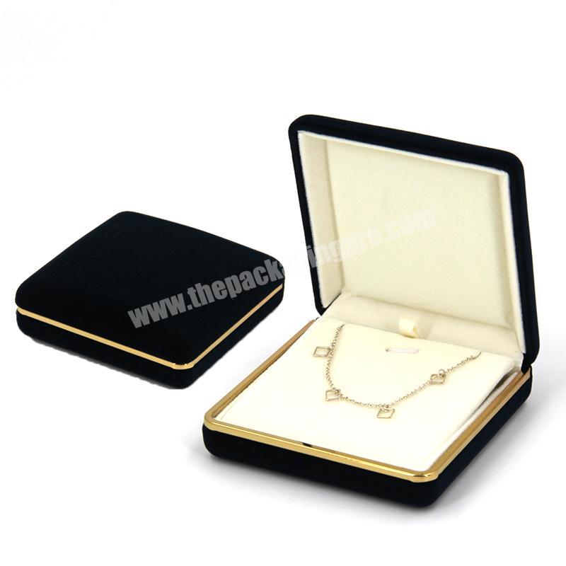 Custom logo valentine's vintage jewelry necklace gift box black leather box chain necklace pearl necklace packaging box