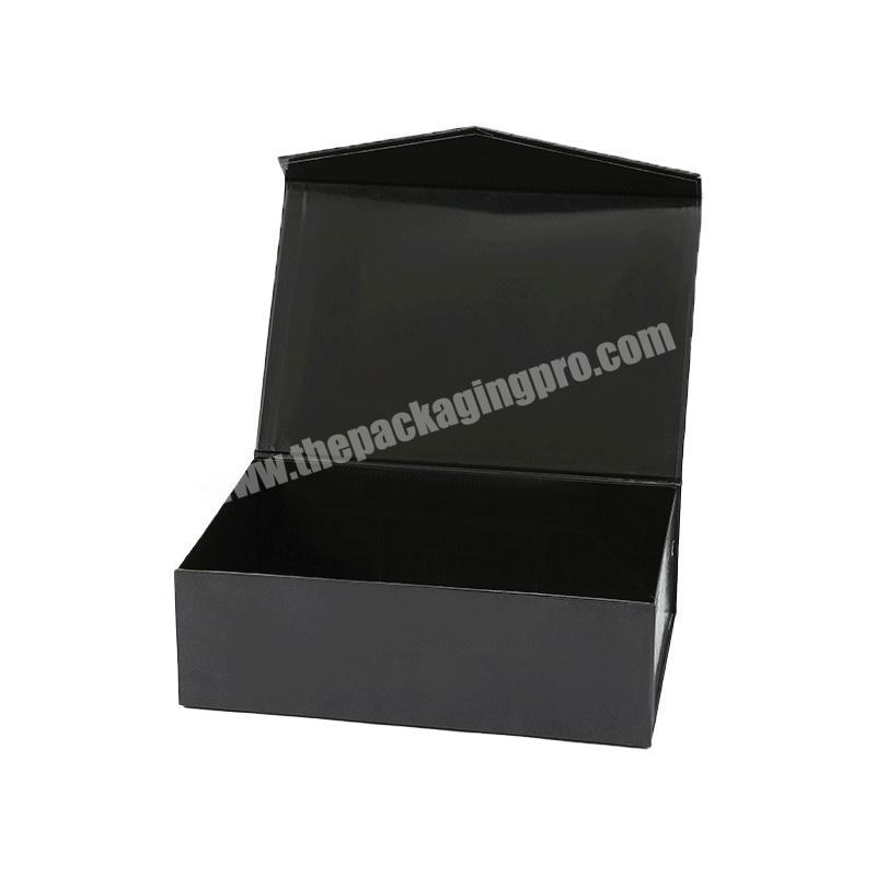 Custom luxury white magnet flap clothing paper box foldable magnetic closure gift boxes with black ribbon
