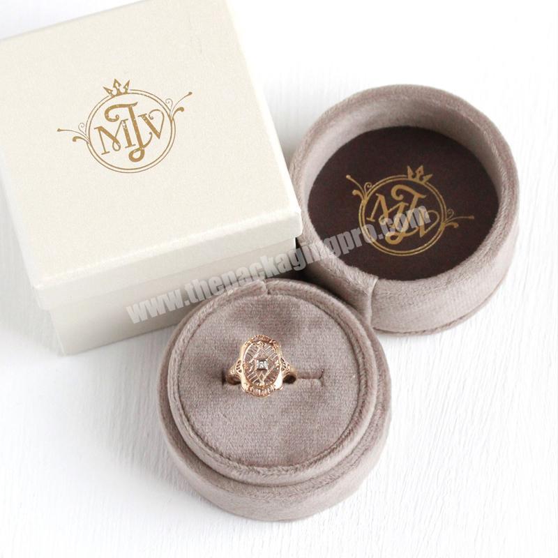 Custom small engagement jewelry ring boxes luxury wedding jewellery packaging velvet round ring boxes