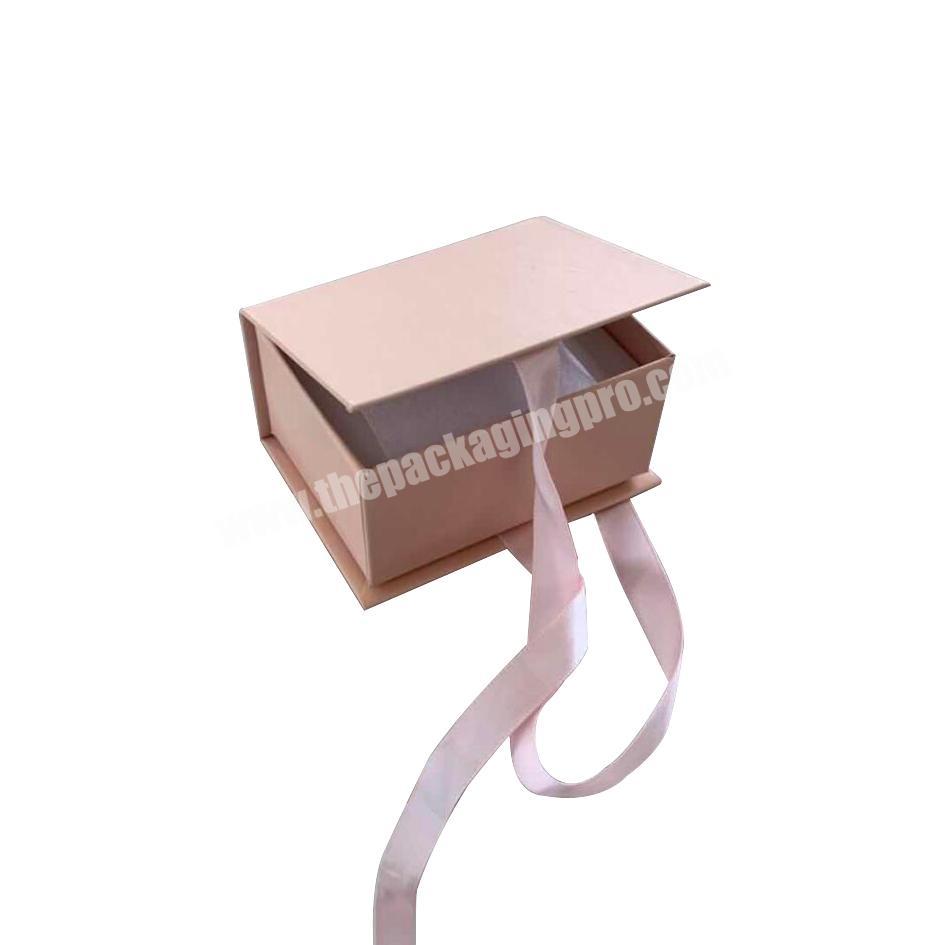 Customized luxury white cardboard with Ribbon closure Paper Gift Box