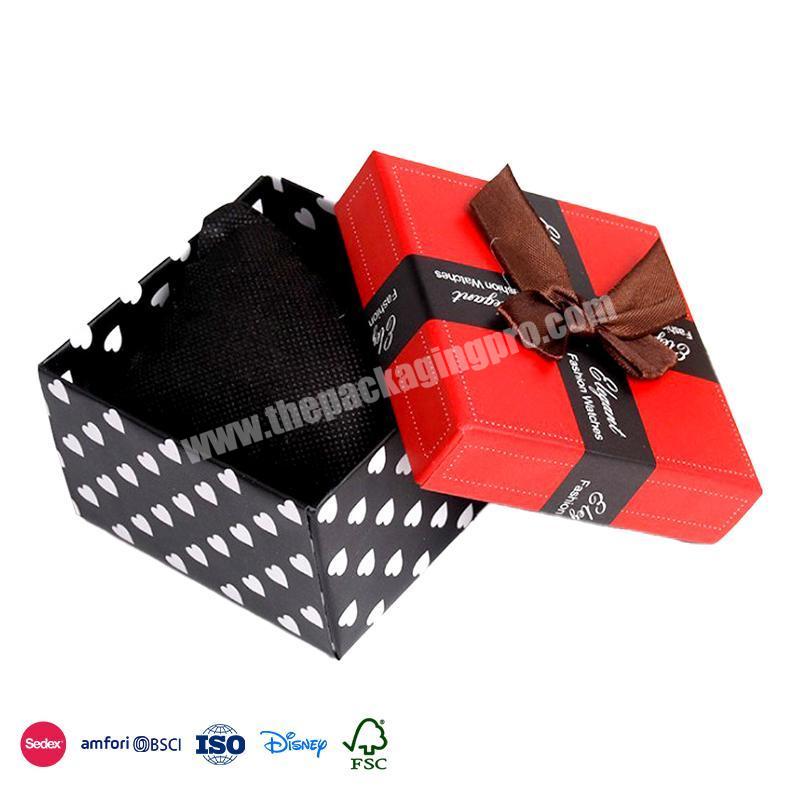 Factory Selling Directly Black and white dot base red box cover women watches luxury jewelry box organizer