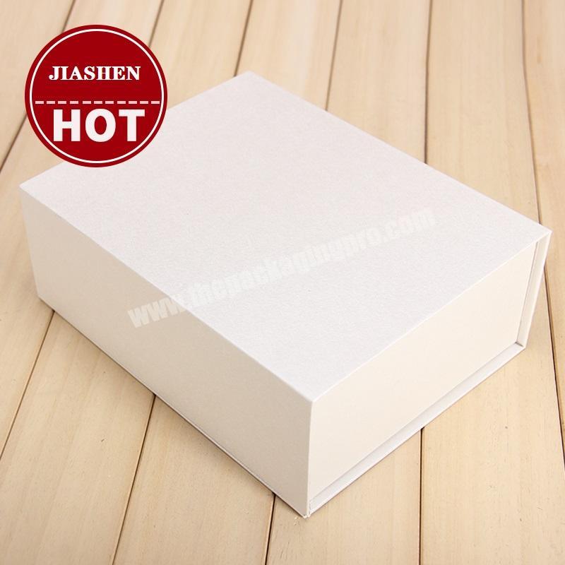 Factory directly sale custom high quality folded paper jewelry gift packing box