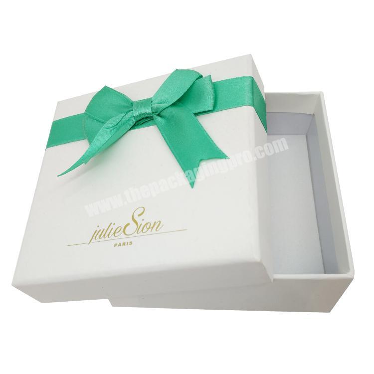 Fashion customized high quality elegant green luxury cardboard gift box jewelry box