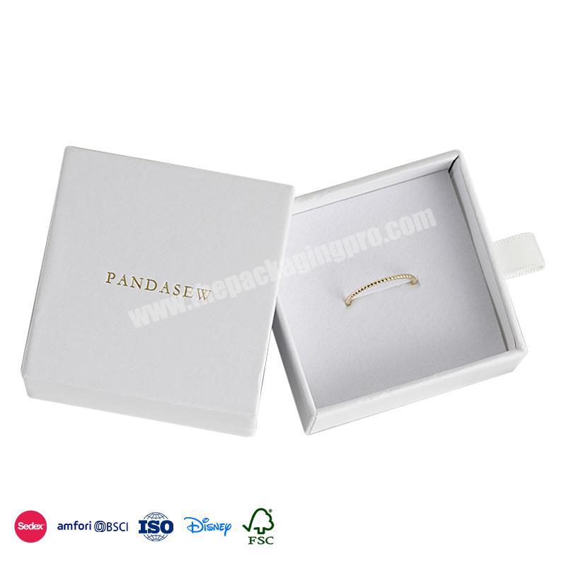 Good Quality Factory Directly White drawer with delicate small pull clasp box custom logo paper box packaging