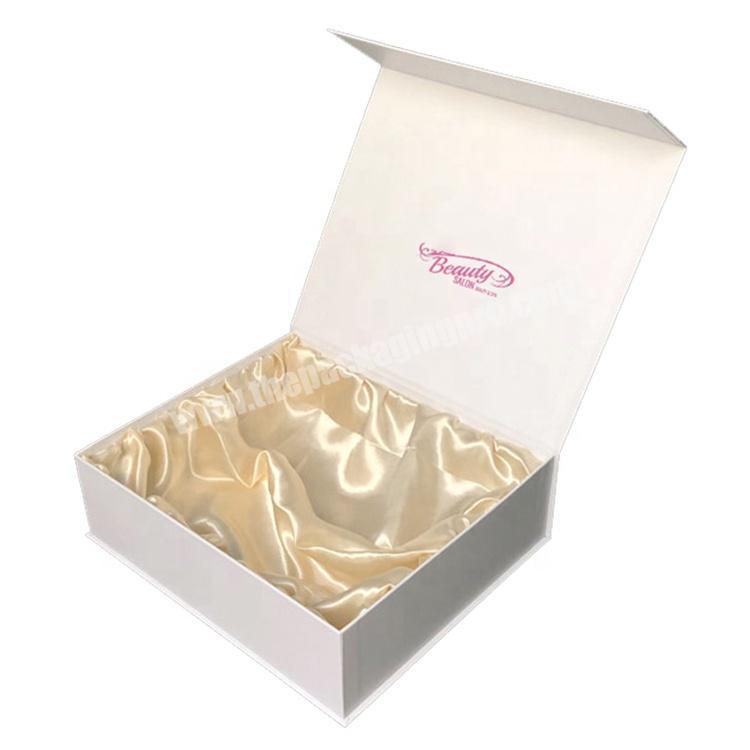 High-end customized logo printed paper gifts packaging boxes with magnetic closure with satin insert