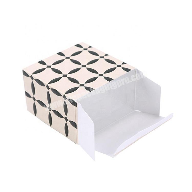 JS popular custom design color cardboard paper small packaging boxes single mooncack packing