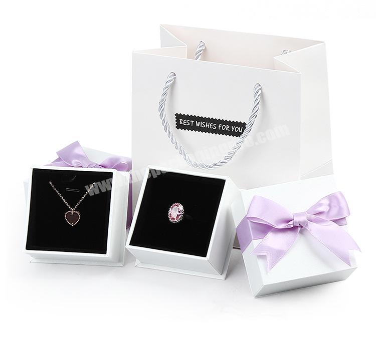 Lid Packaging Set Paper Gift Box White Jewelry Packaging Boxes with Purple Ribbon