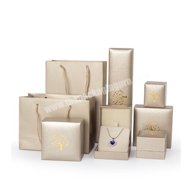 Low moq luxury cardboard jewelry set packaging box for gift