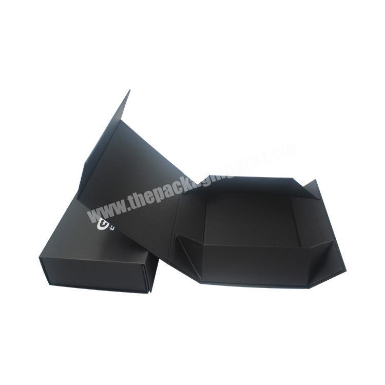 Luxury Custom Magnetic closure gift box matt lamination folding paper gift box