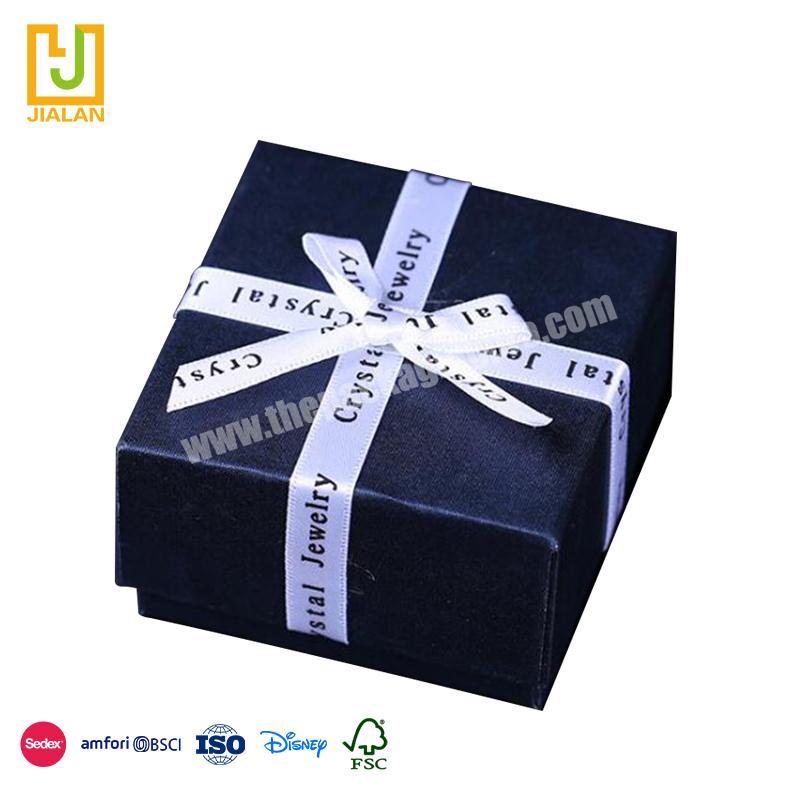 New Type Hot Sale Black White Square Jump Color Ribbon Design jewelry box packaging pouch with no logo