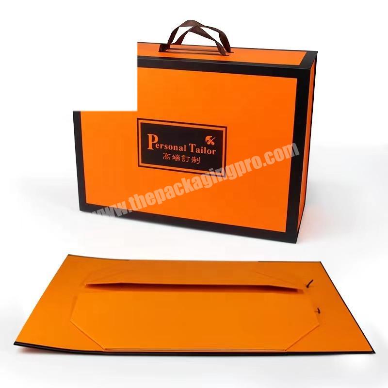 New arrival Factory high end new design most popular card board wholesale magnetic folding gift box packaging boxes