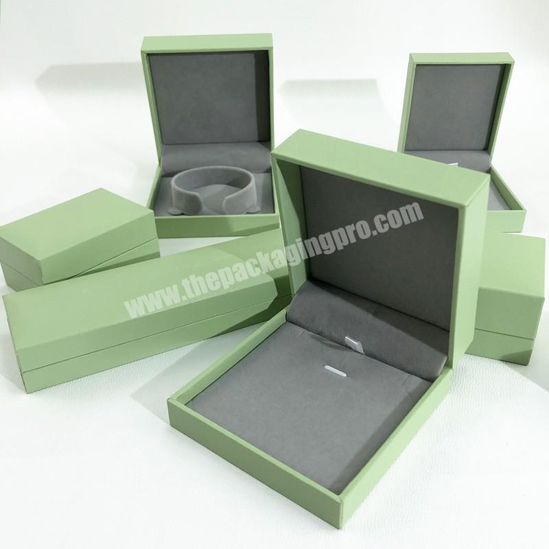New arrival Logo Printed apple green leatherette gift  jewelry packaging ring box necklace box earrings box