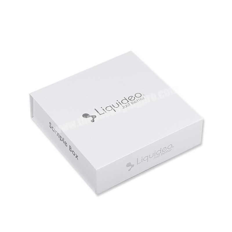 https://www.thepackagingpro.com/media/goods/images/2022/8/Online-Shop-Hot-Selling-High-quality-white-with-black-logo-waterproof-material-book-shape-gift-box-for-shirt-5.jpg