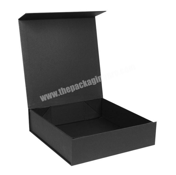 Paperboard black gift  box with magnetic closure for foldablefolding box packaging box