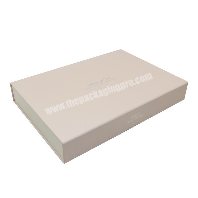 Rectangular White Customised Magnetic Custom Gift Cosmetic Paper Box Packaging With Custom Logo