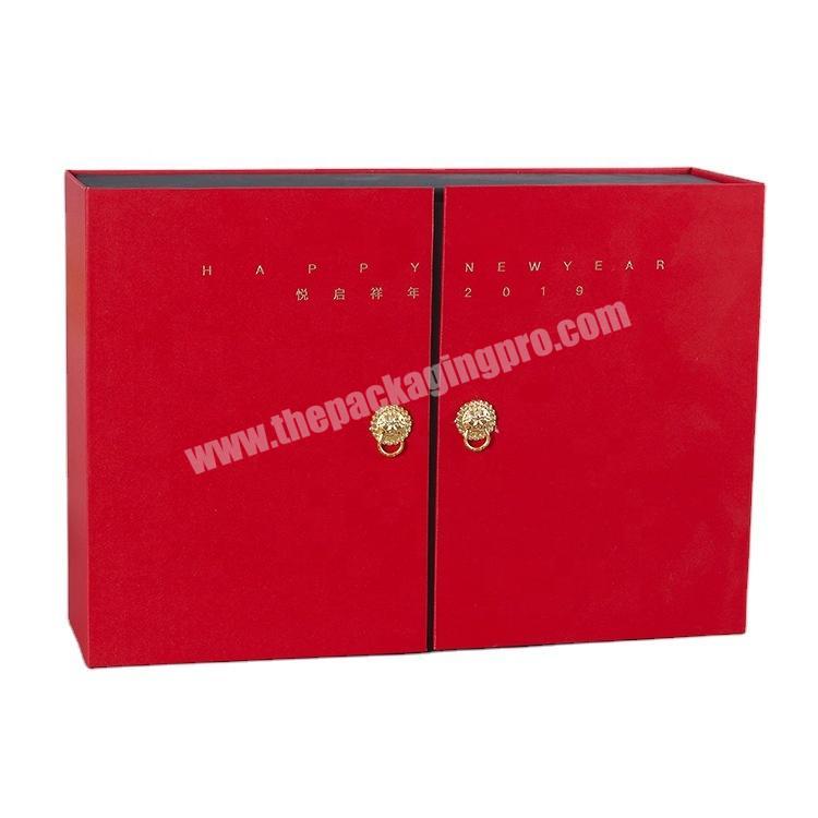 Red cardboard double open gift box with door-like handle