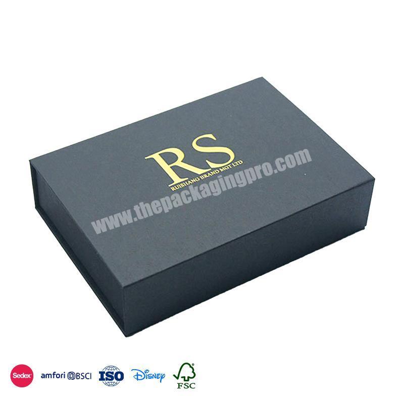 The Best China Black with soup chicken font waterproof smooth surface paper box packaging for clothing