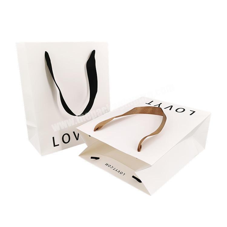 Wholesale Custom Logo Printing High Quality White Card Hand Carry Shopping Bag Gift Packaging Kraft Paper Bag