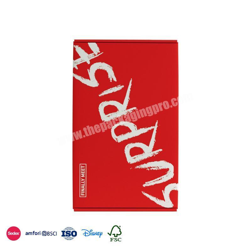 Wholesale Factory Price Personalized minimalist design with letter logo custom clothing packaging box