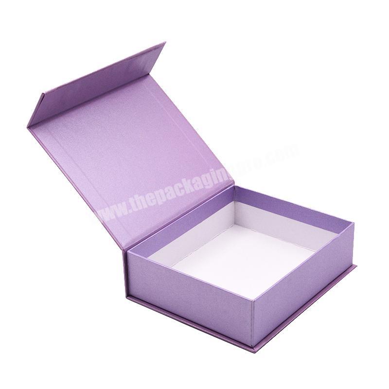 Wholesale Hand Crafted paperboard Jewelry Folding a gift box With magnetic closure