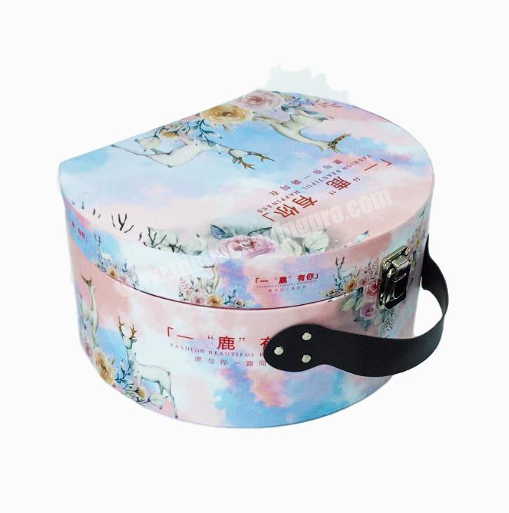 Wholesale Handmade Luxury Kids Favor White Kraft Cardboard Paper Gift Packaging Suitcase Box With Handle