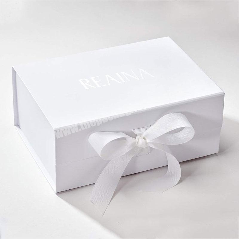 Fancy Custom Luxury Wedding Bridesmaid Rigid Paper Packaging Gifts Boxes With Ribbon