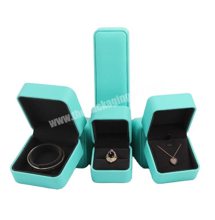 Custom Romantic Sweet Luxury Small Leather Engagement Ring Box Jewelry Box Jewellery Packaging Gift Boxes