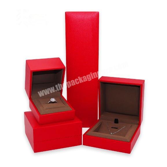 Custom Hot Red Paper Jewelri Box Ring Earring Necklace Bracelet Bangle Jewellery Boxes Packaging for Jewelry