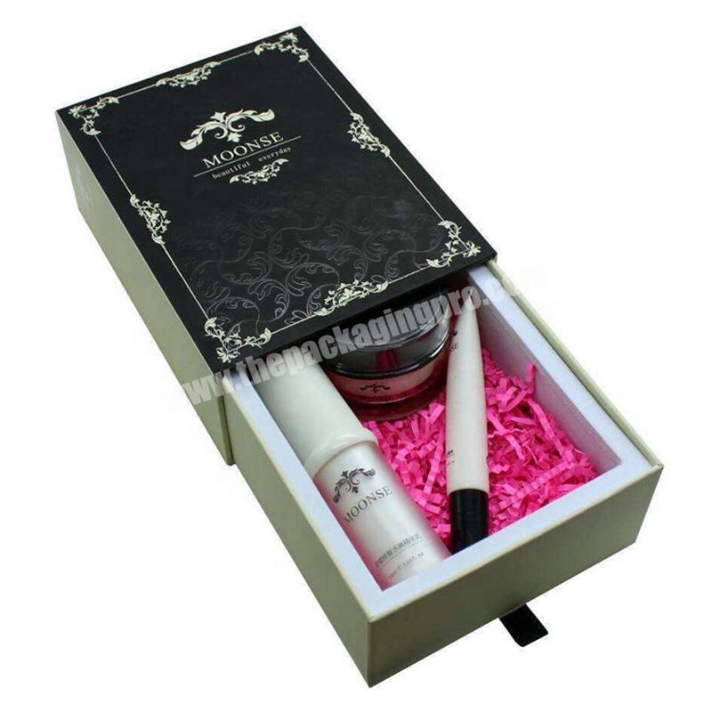 Custom Logo Printed Make Up Cosmetics Perfume Care Package Gift Set Packaging Lipstick Box With Insert