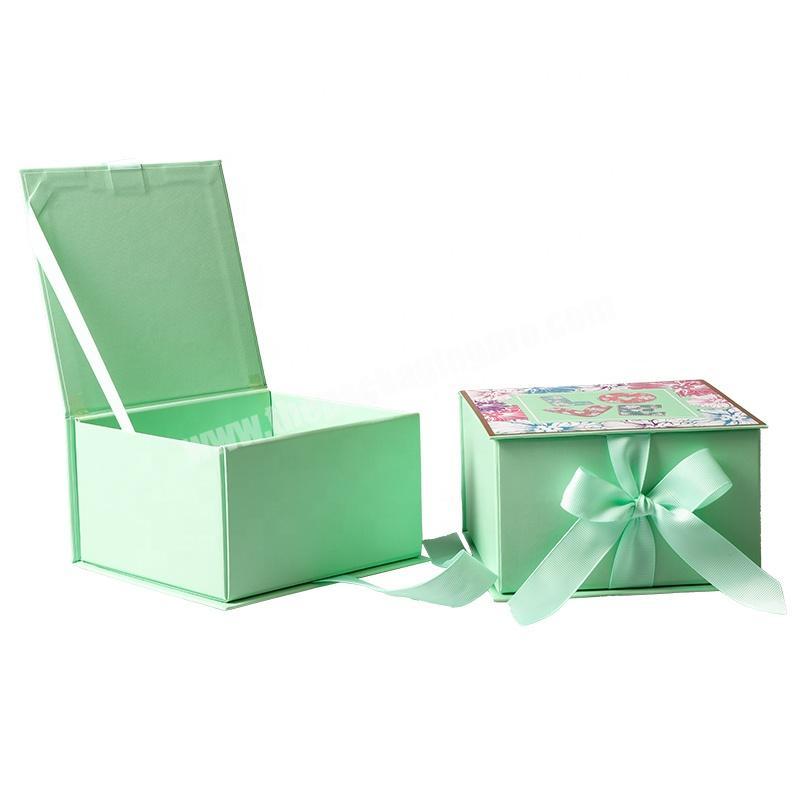 Custom Luxury Magnetic Folding Wedding Clothing Packaging Boxes Large Gift Ribbon Box With Ribbon Custom