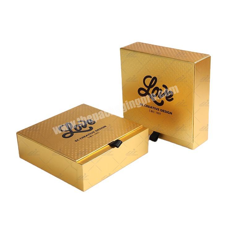 Gold Luxury Clothing Gift Box with Magnet Closure