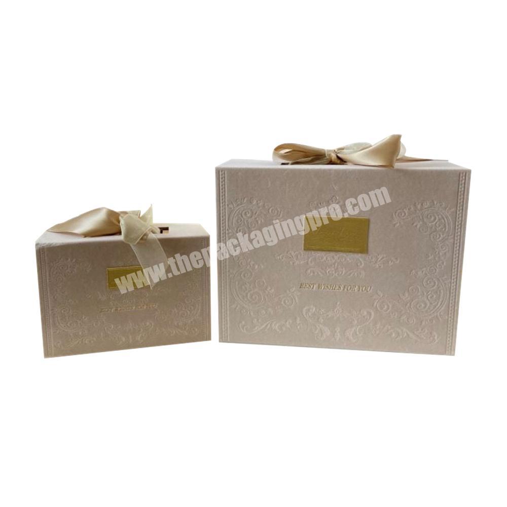 Luxury Custom Design Red Velvet Magnetic Wedding Gift Boxes with Ribbon Closure