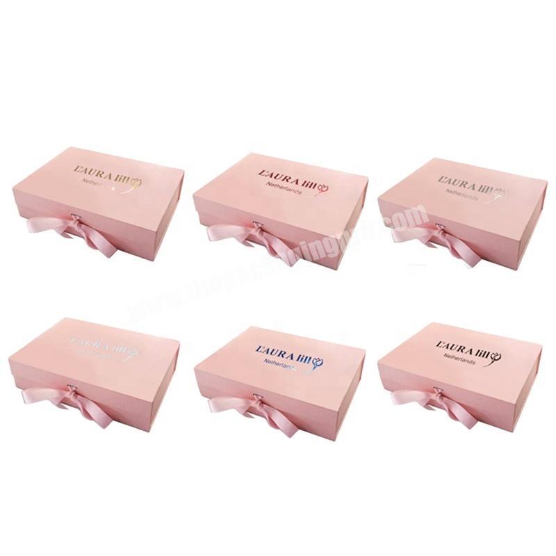 Luxury Pink Carton Closure Gift Boxes Satin Insert Chipboard Gift Box Personalised Foldable Boxes with Magnet