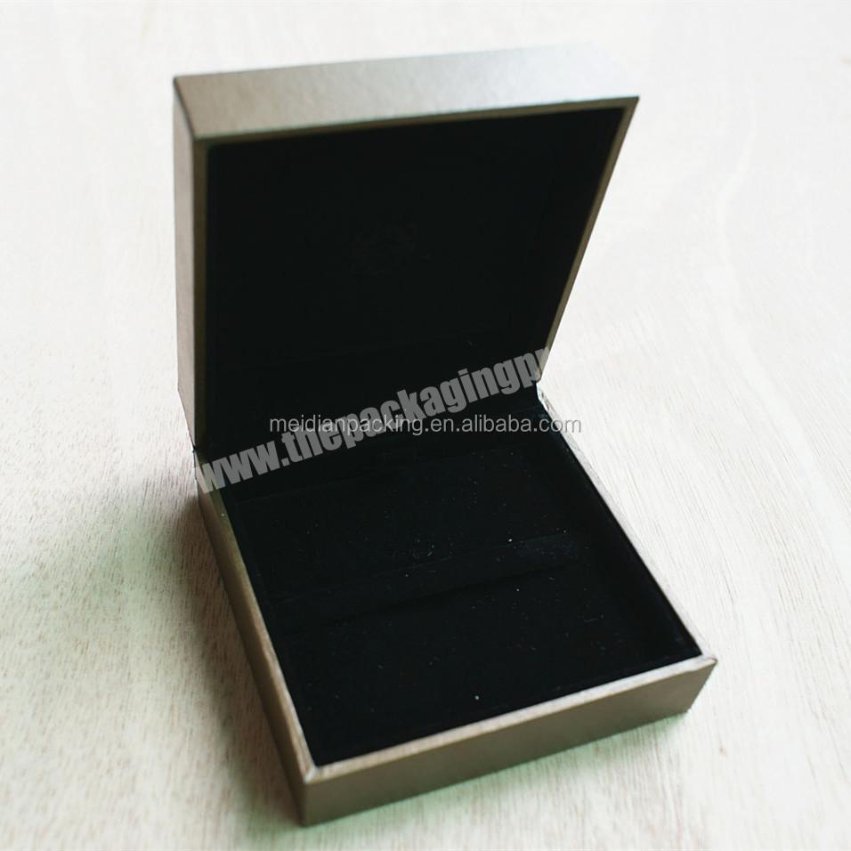Square grey leatherette paper necklace hanging jewelry box