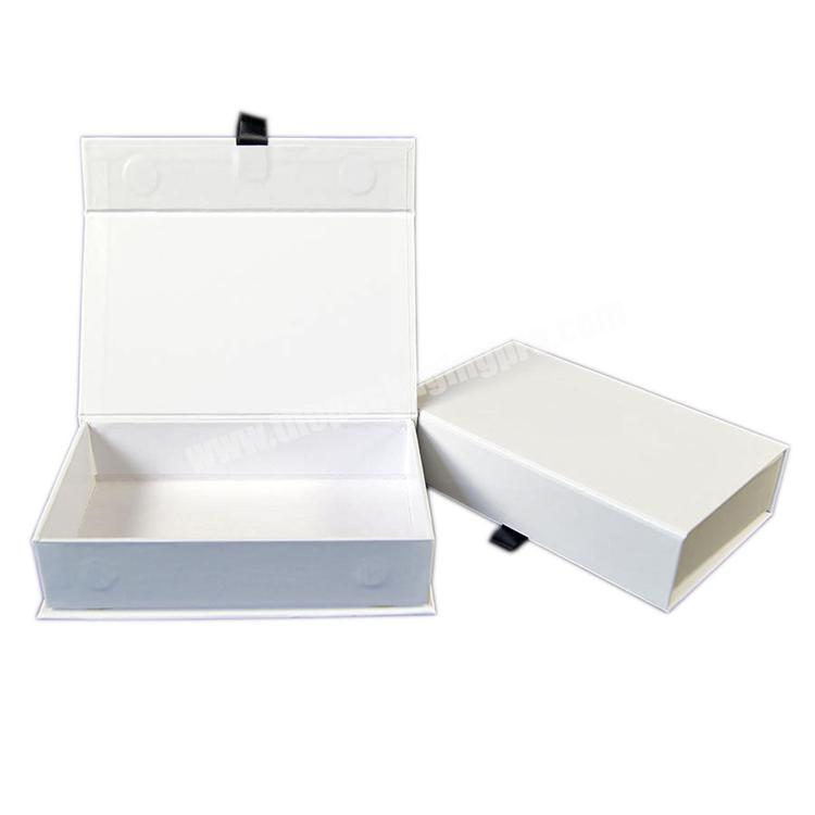 luxury paper cardboard magnetic gift box white