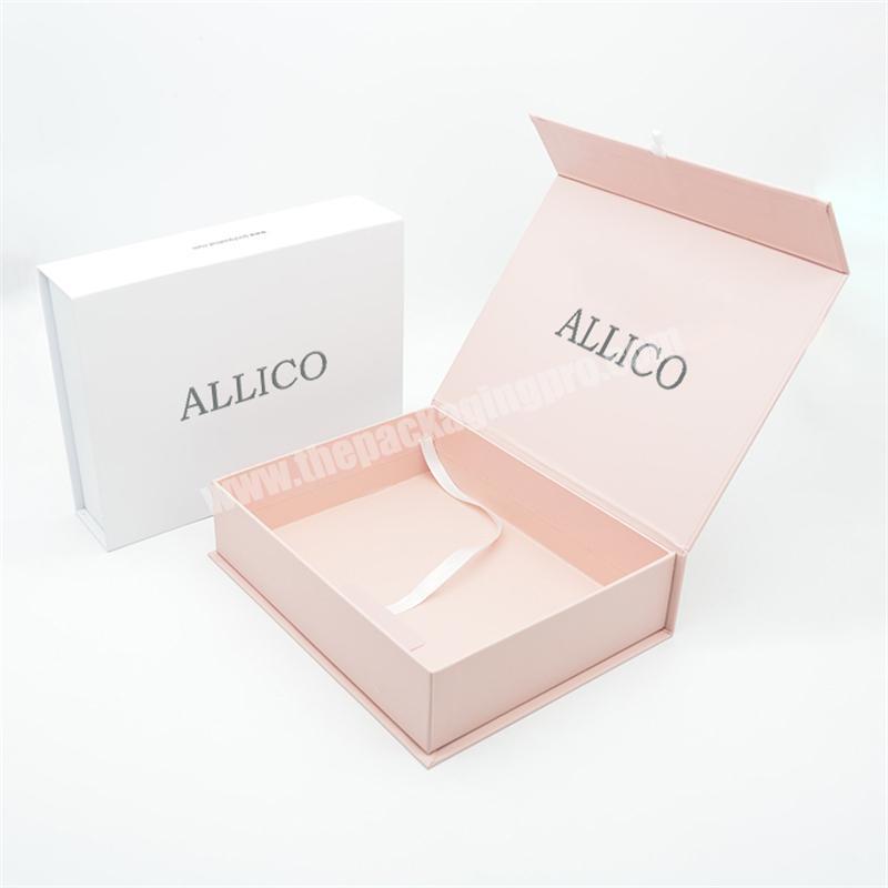 Custom Logo White Pink Magnetic Cardboard Paper Boxes Simple Underwear Clothing Gift Box Packing for Dress