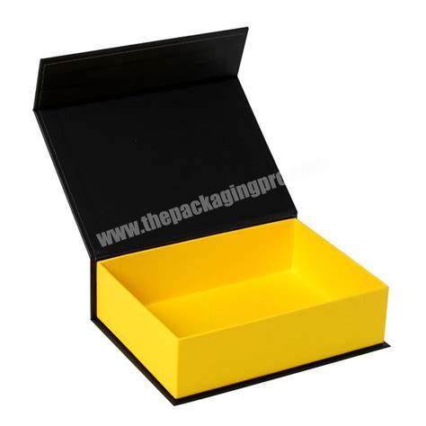 KINSUN Eco-friendly Custom Luxury Gift Packaging Magnetic Closure Flip Cover Cardboard Rigid Paper T-shirt Foldable Gift Box